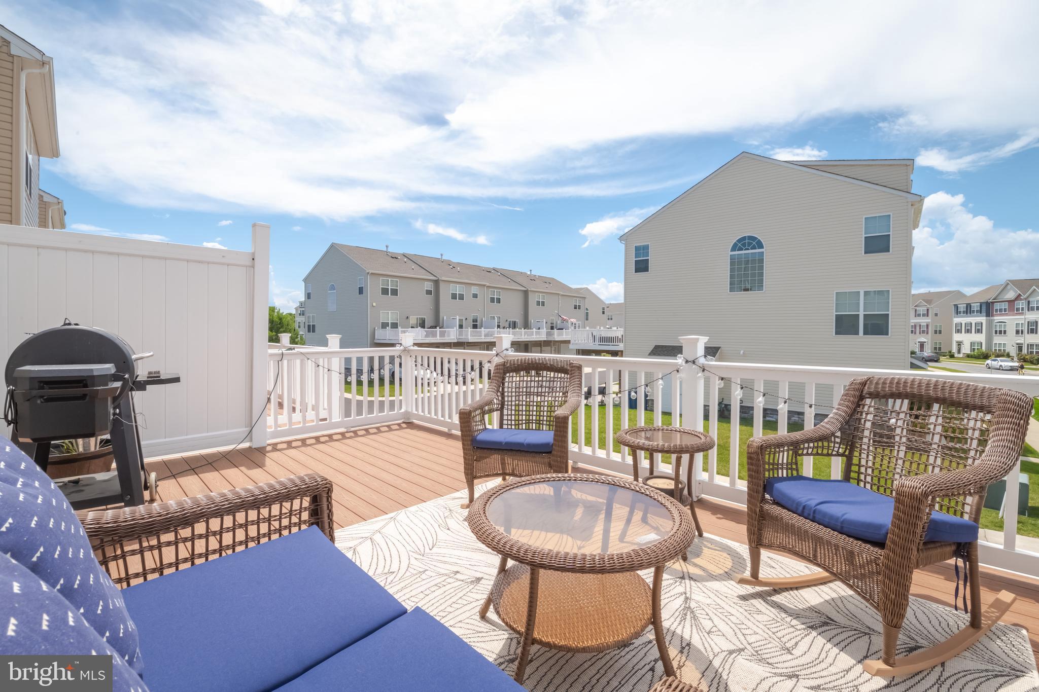 ELLENDALE - Residential