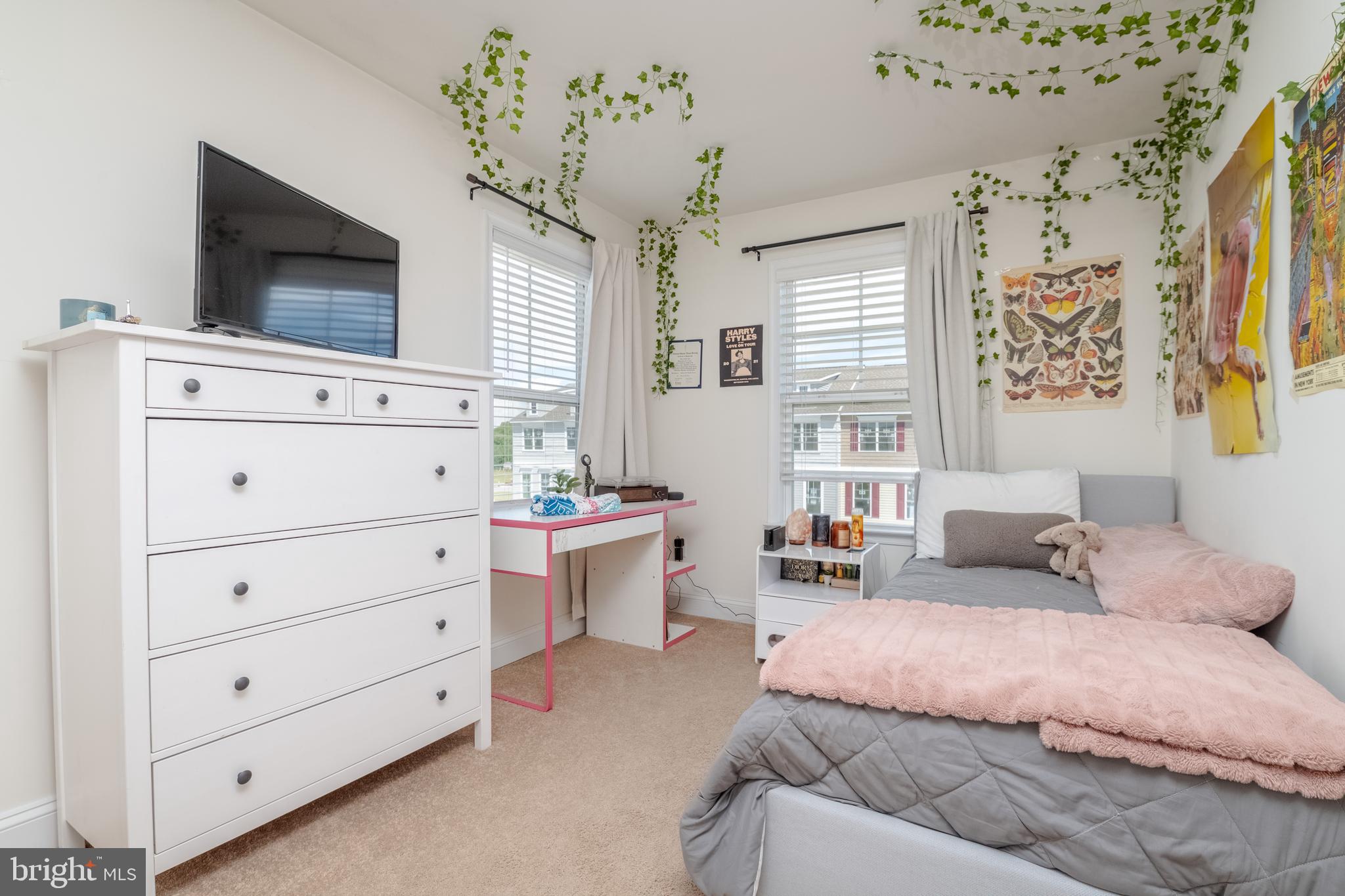 ELLENDALE - Residential