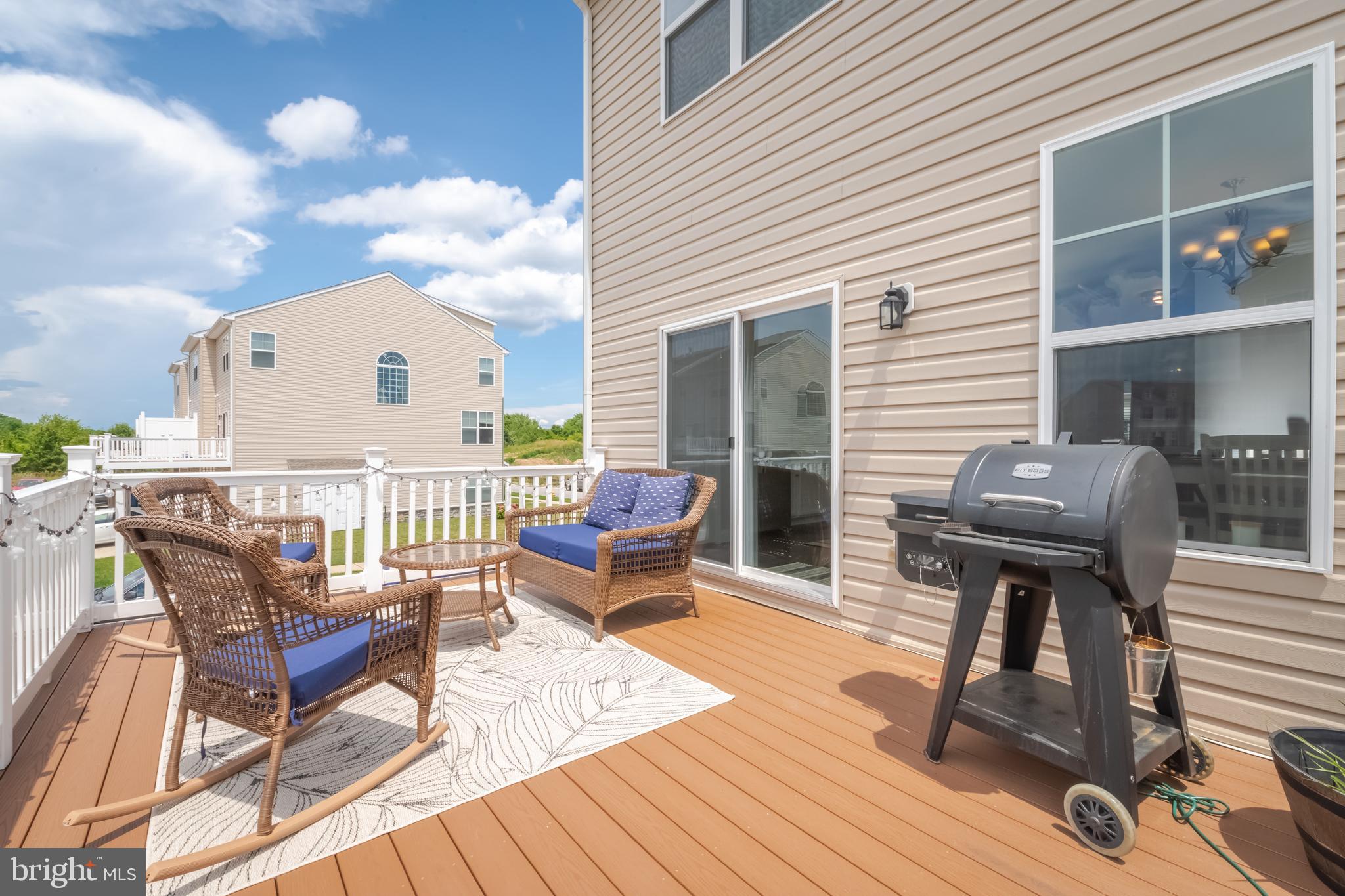 ELLENDALE - Residential