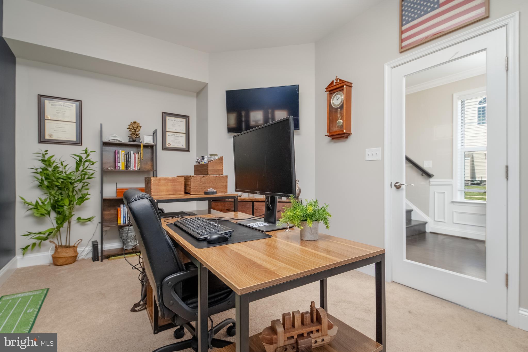 ELLENDALE - Residential