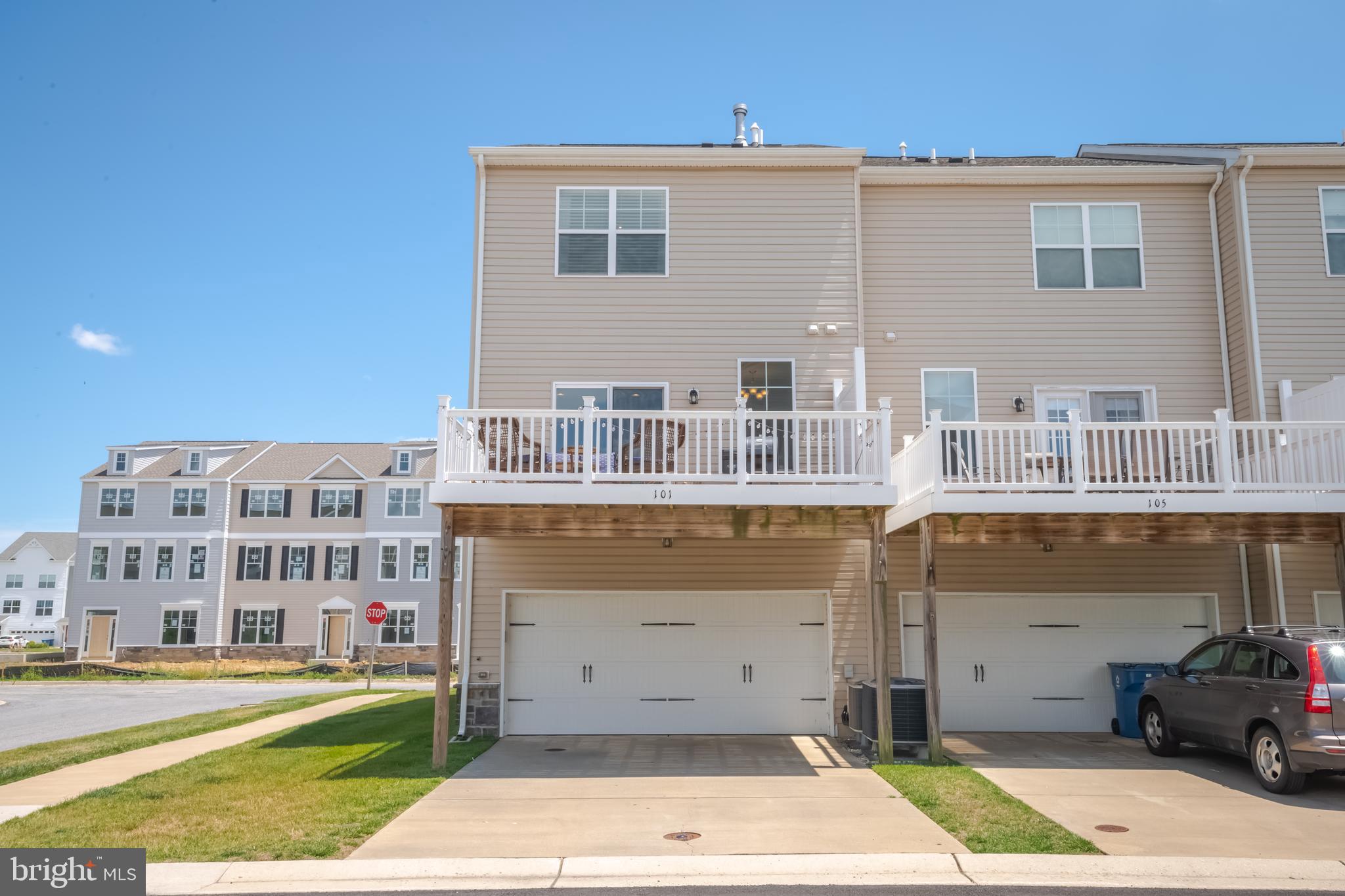 ELLENDALE - Residential