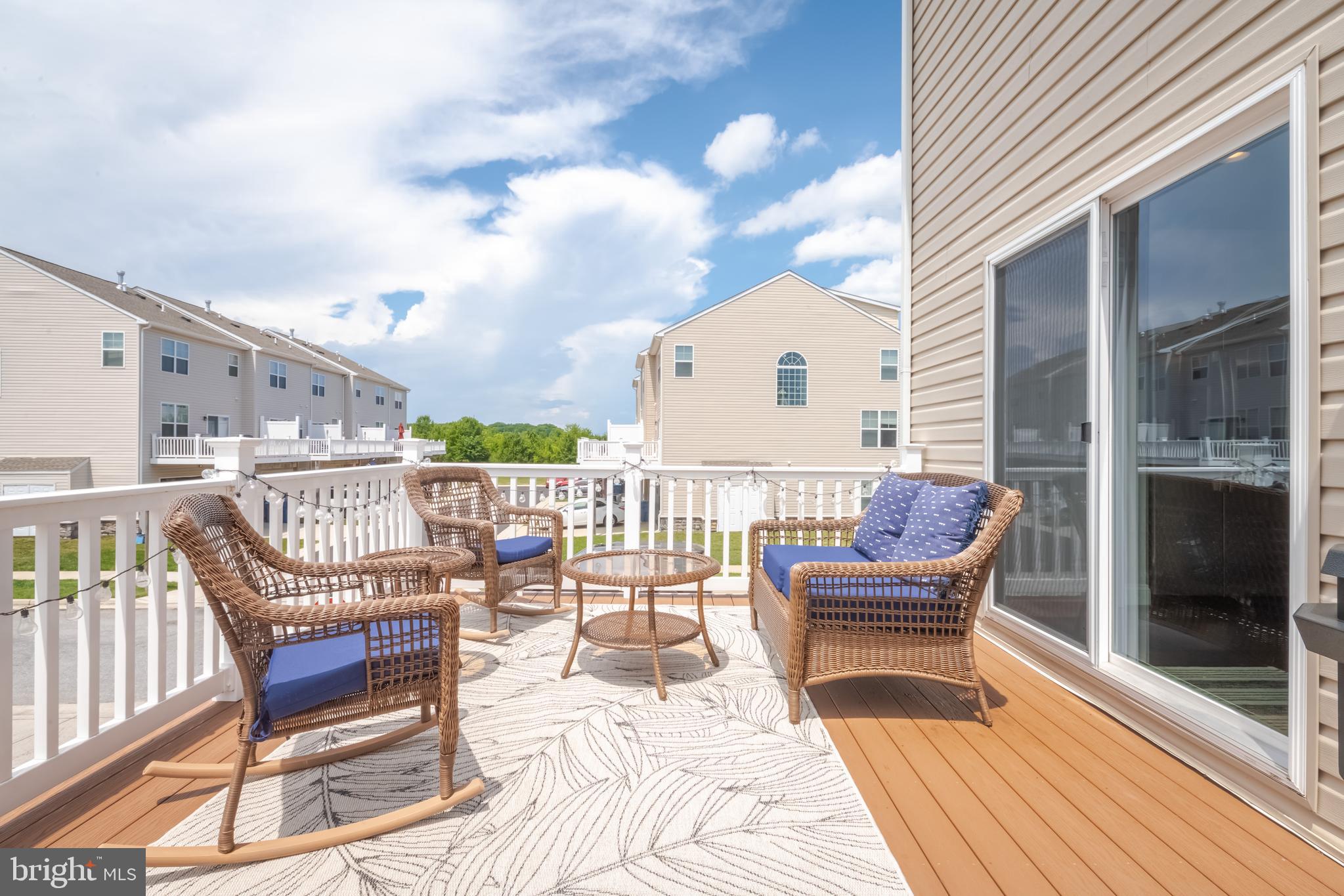 ELLENDALE - Residential