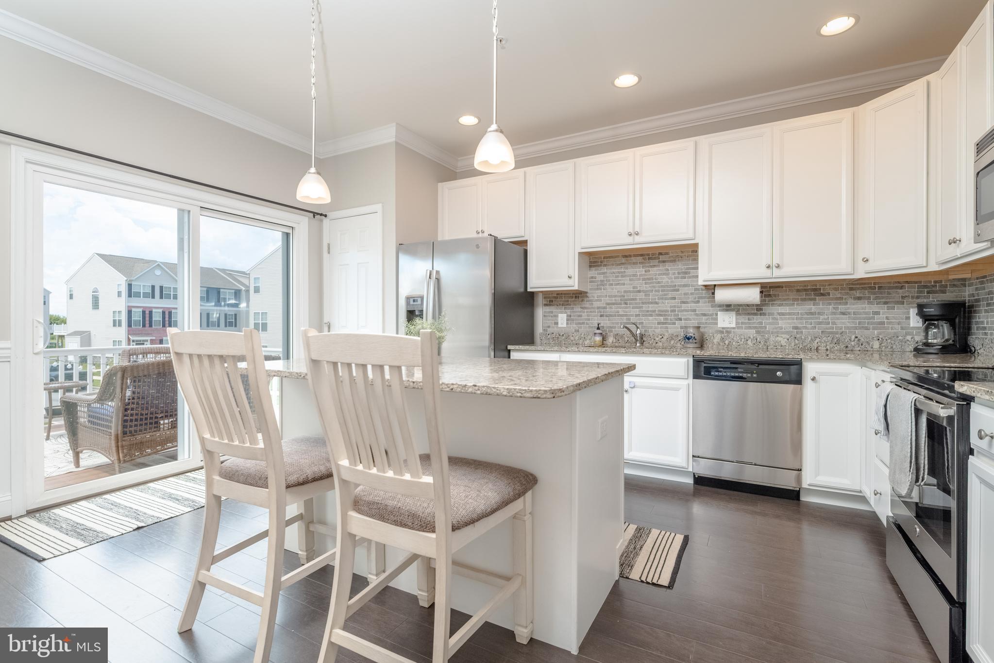 ELLENDALE - Residential