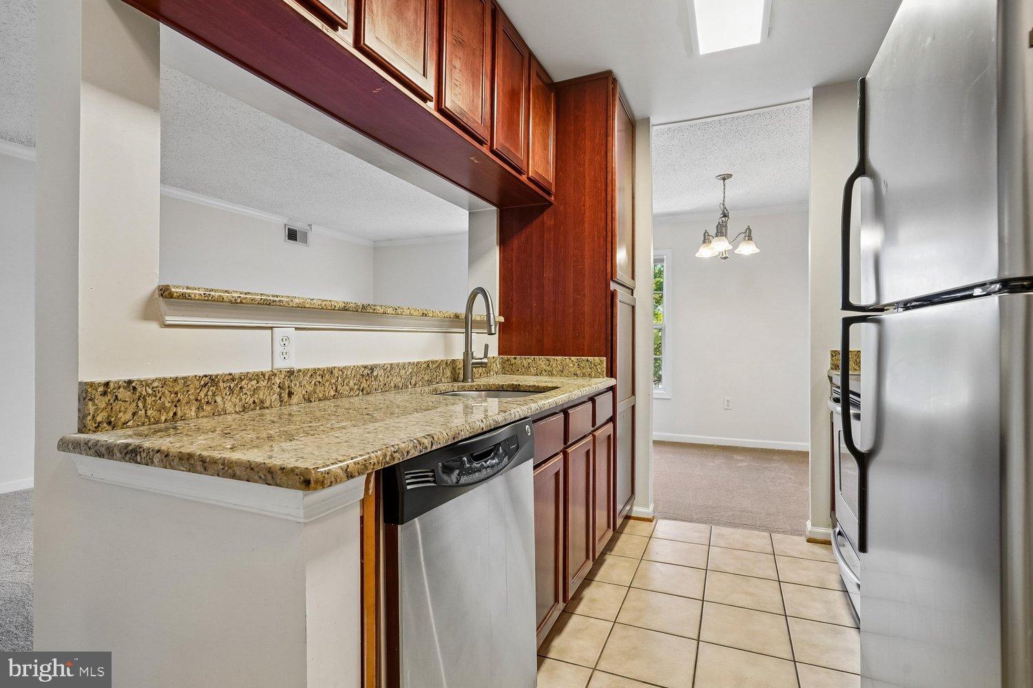 15655 HORSESHOE LANE