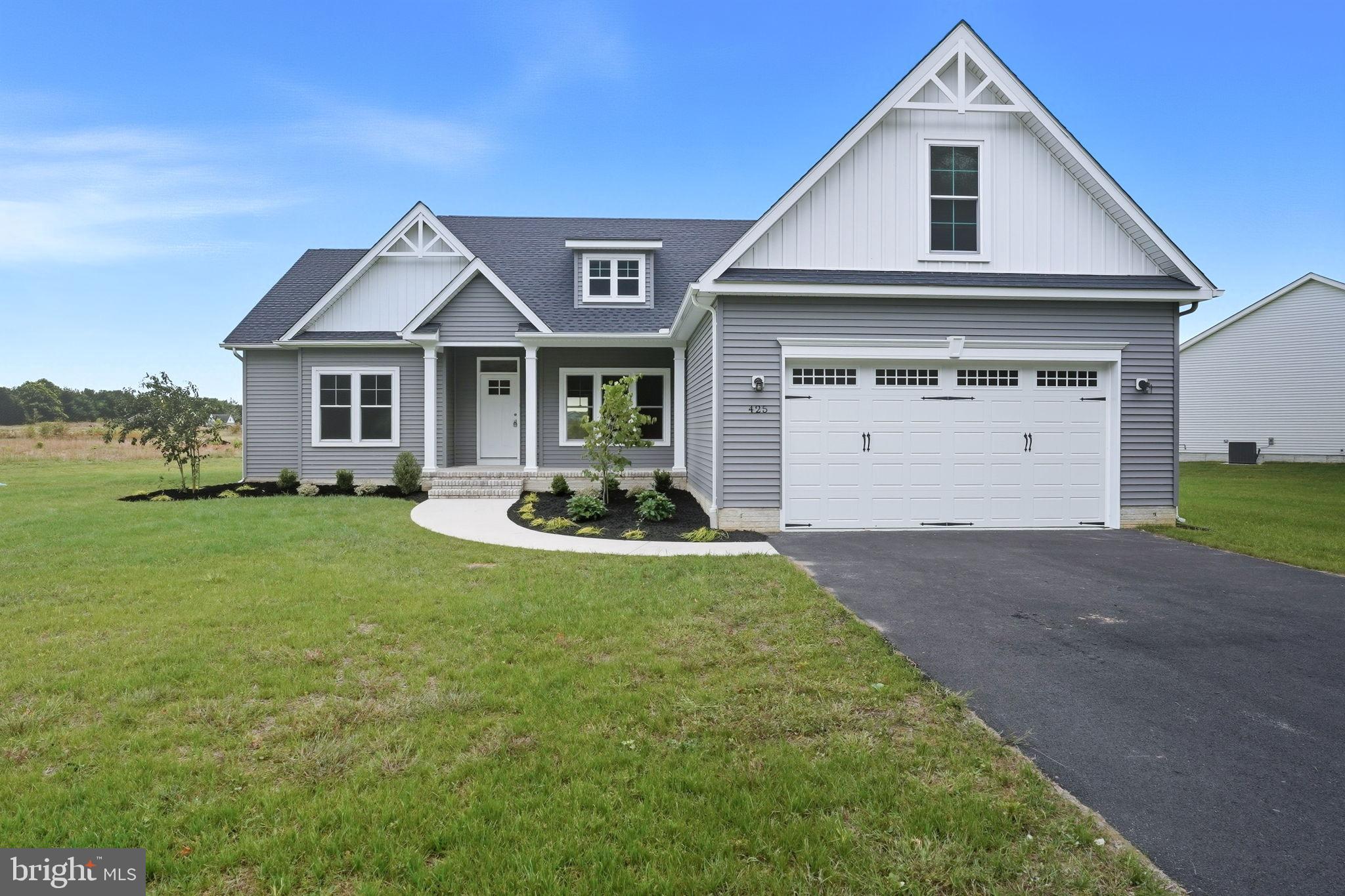 425 GREENBROOK DR