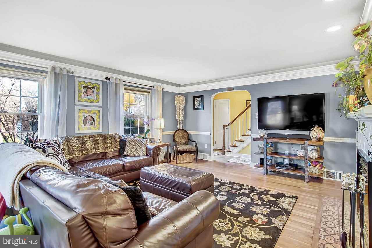 OLD EAST YORK - Residential