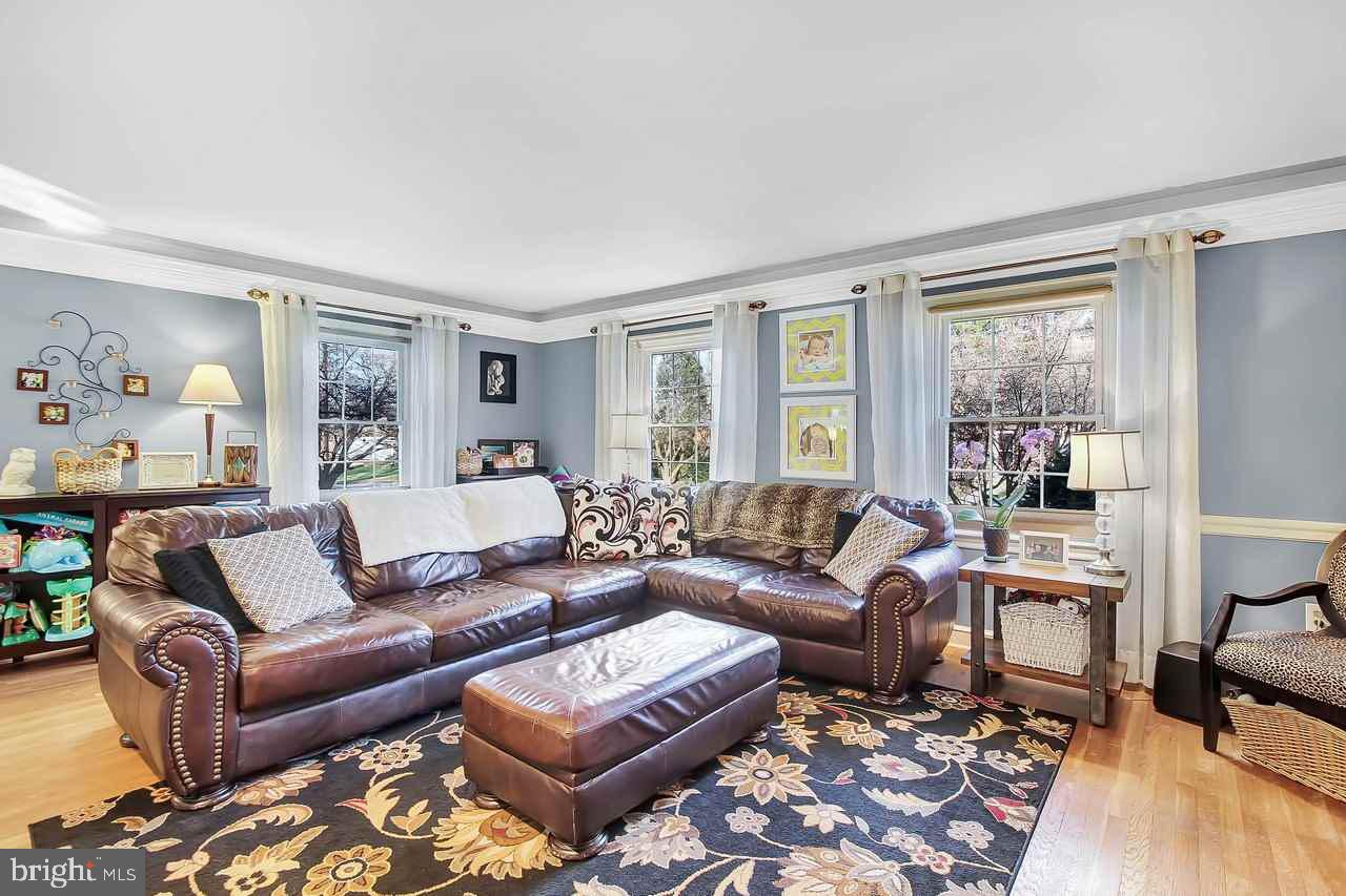 OLD EAST YORK - Residential