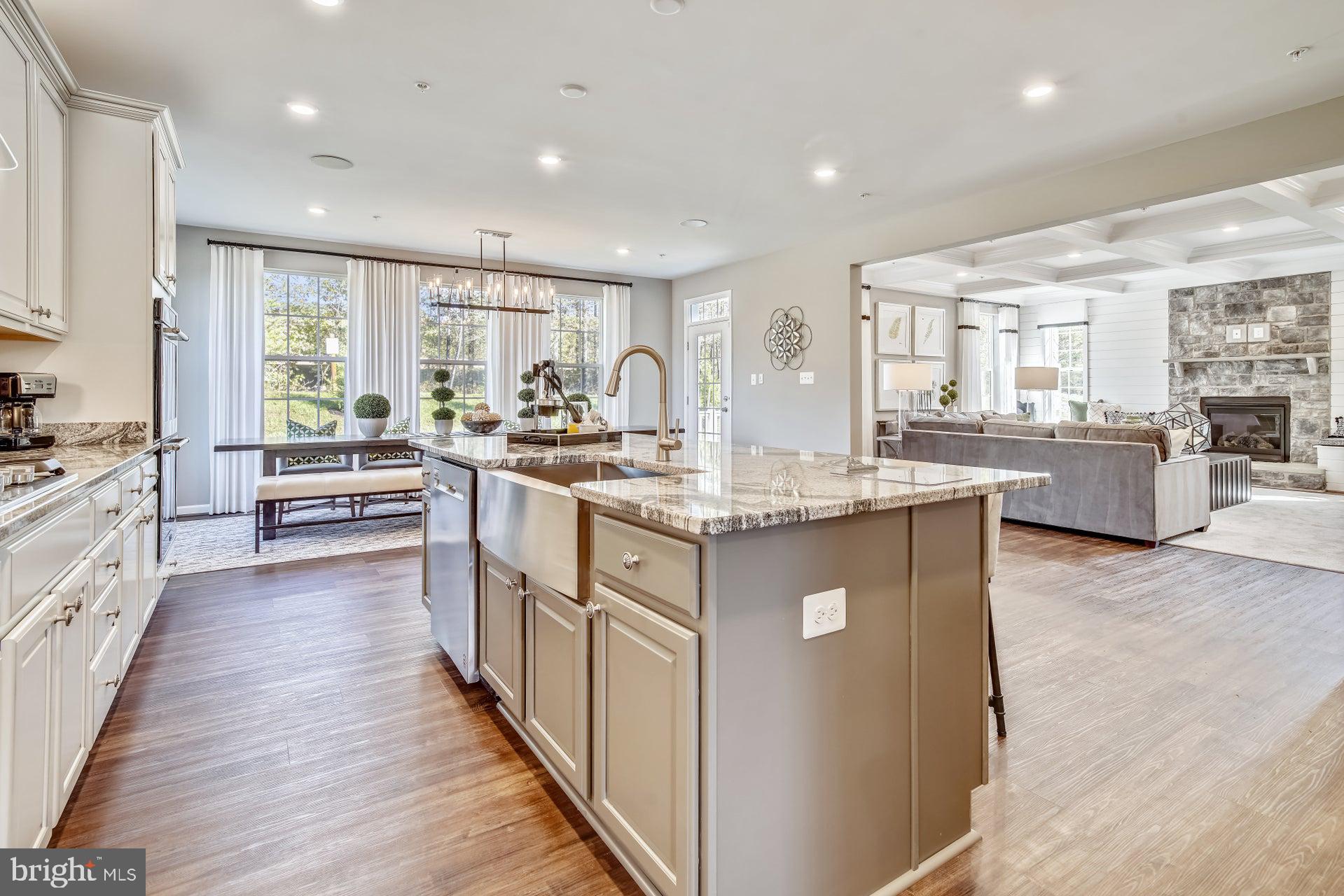 WOODRIDGE AT LAKE LINGANORE - Residential