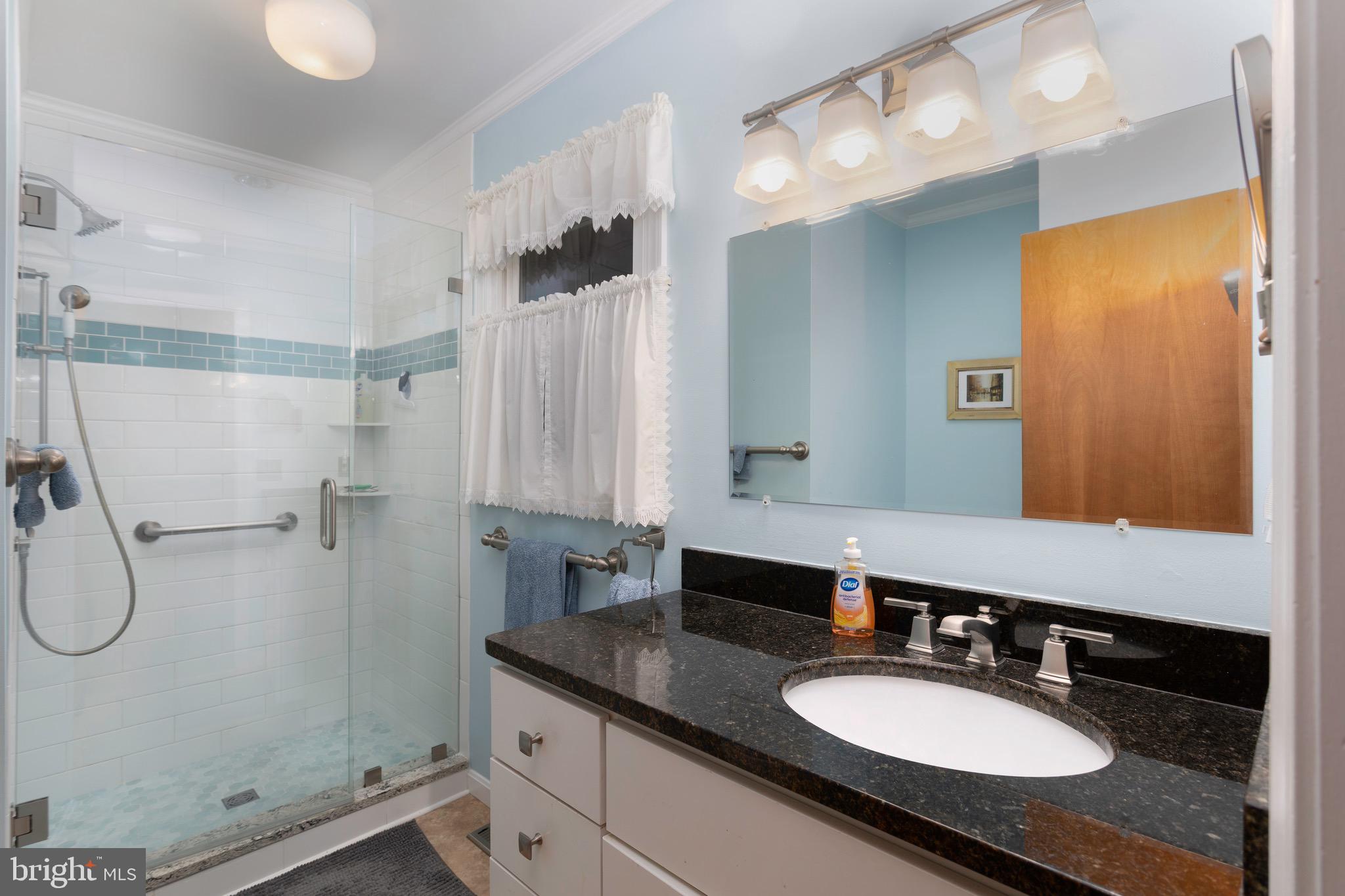 FOX GRAPE FARMS - Residential