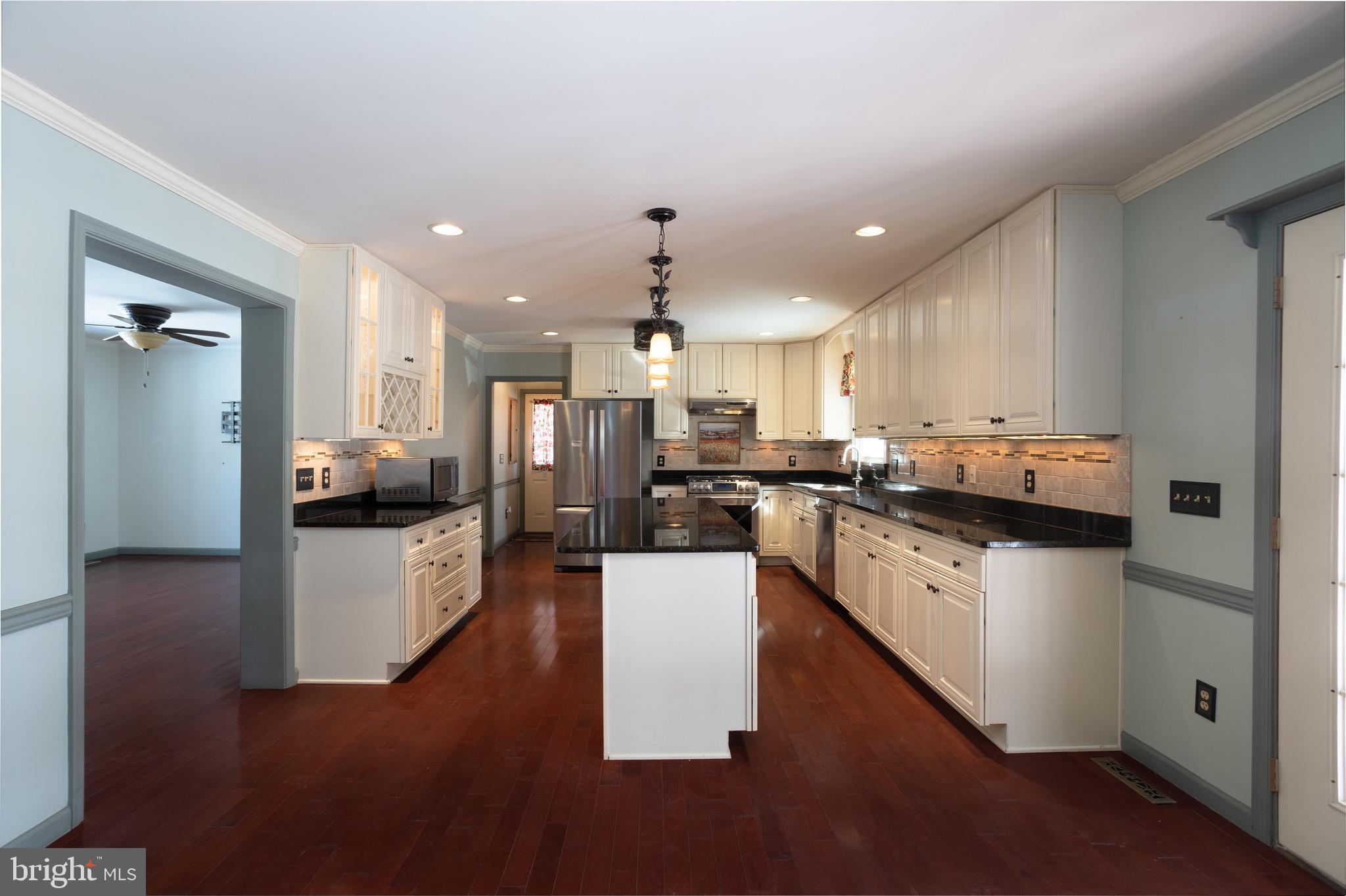 FOX GRAPE FARMS - Residential