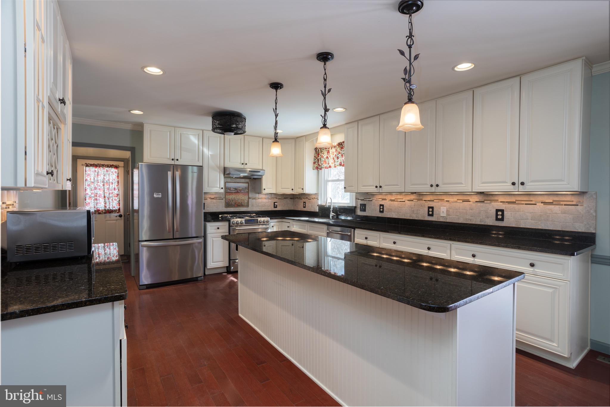 FOX GRAPE FARMS - Residential