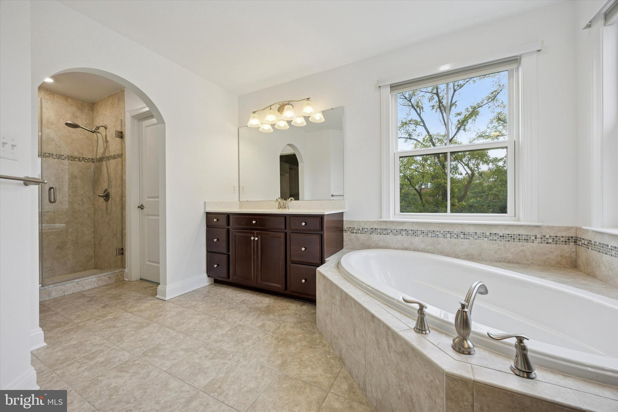 ATWATER - Residential Lease