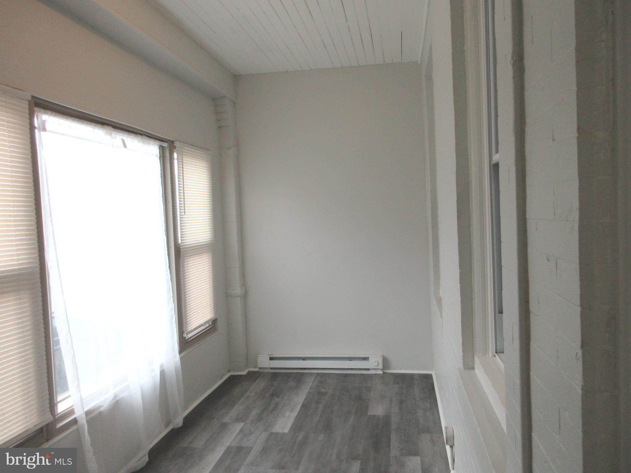 HUNTING PARK - Residential