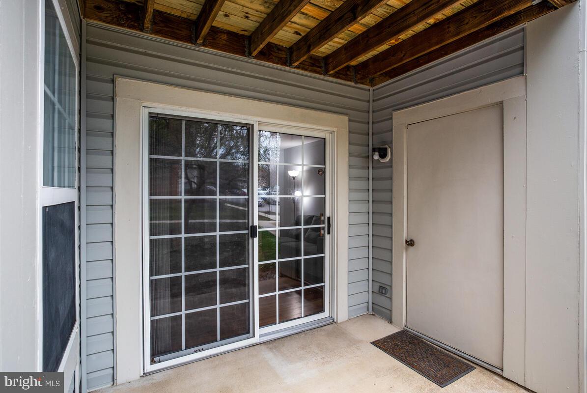 CROMWELL FOUNTAIN - Residential