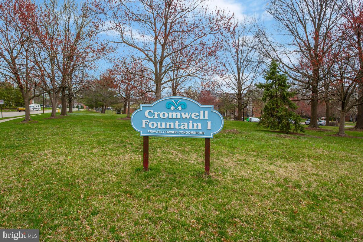 CROMWELL FOUNTAIN - Residential