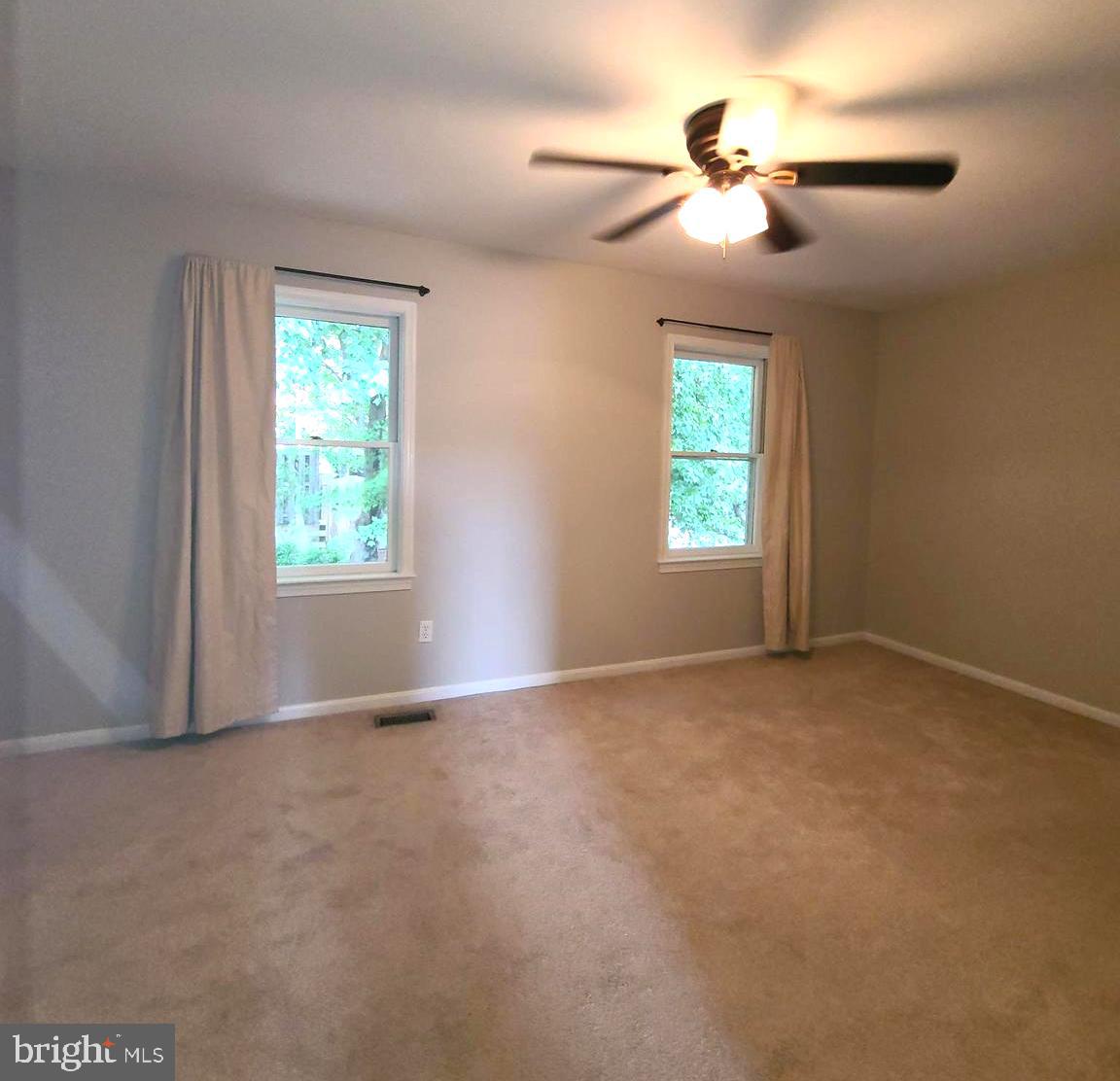 HENSON PARK - Residential Lease