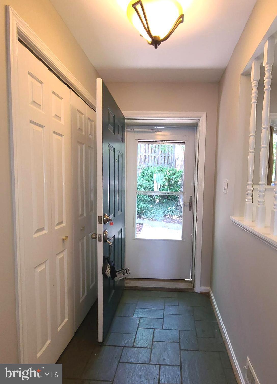 HENSON PARK - Residential Lease