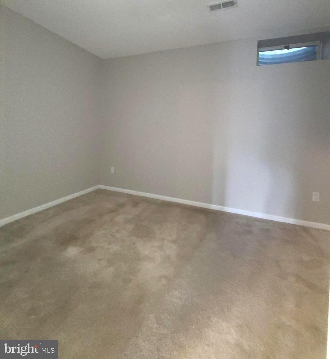 HENSON PARK - Residential Lease