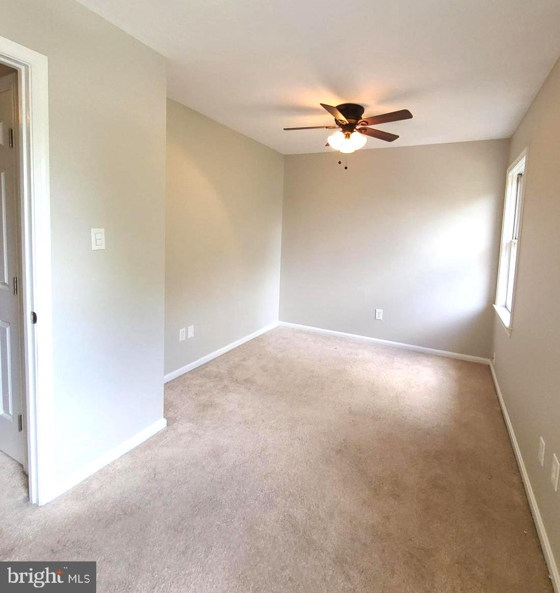 HENSON PARK - Residential Lease