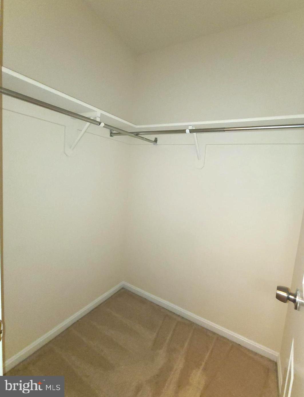 HENSON PARK - Residential Lease