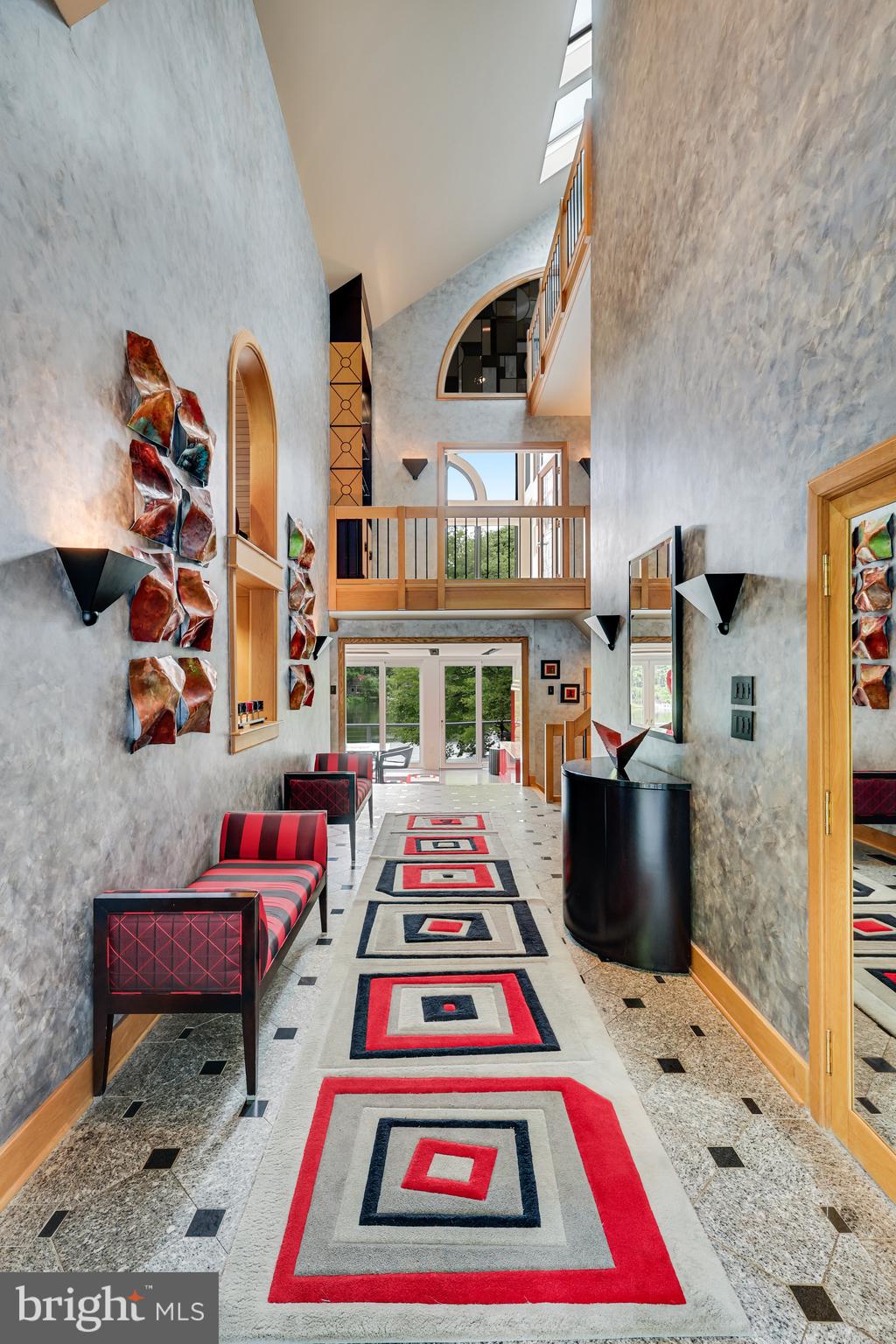 RESTON - Residential