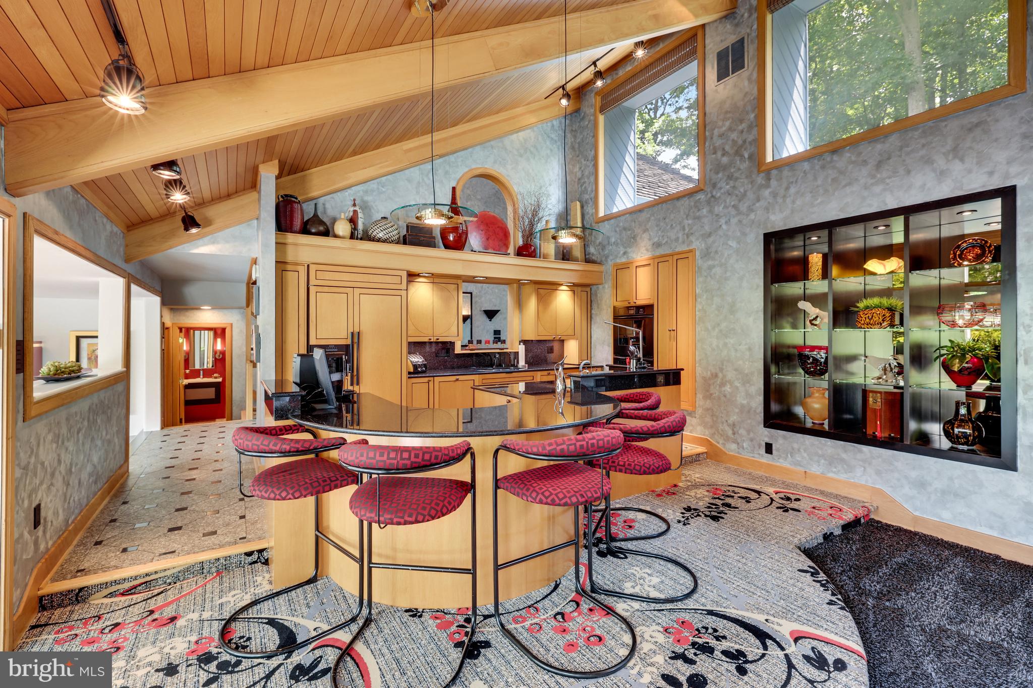 RESTON - Residential