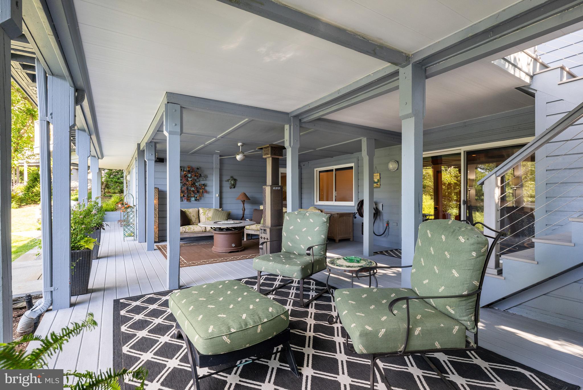 RESTON - Residential