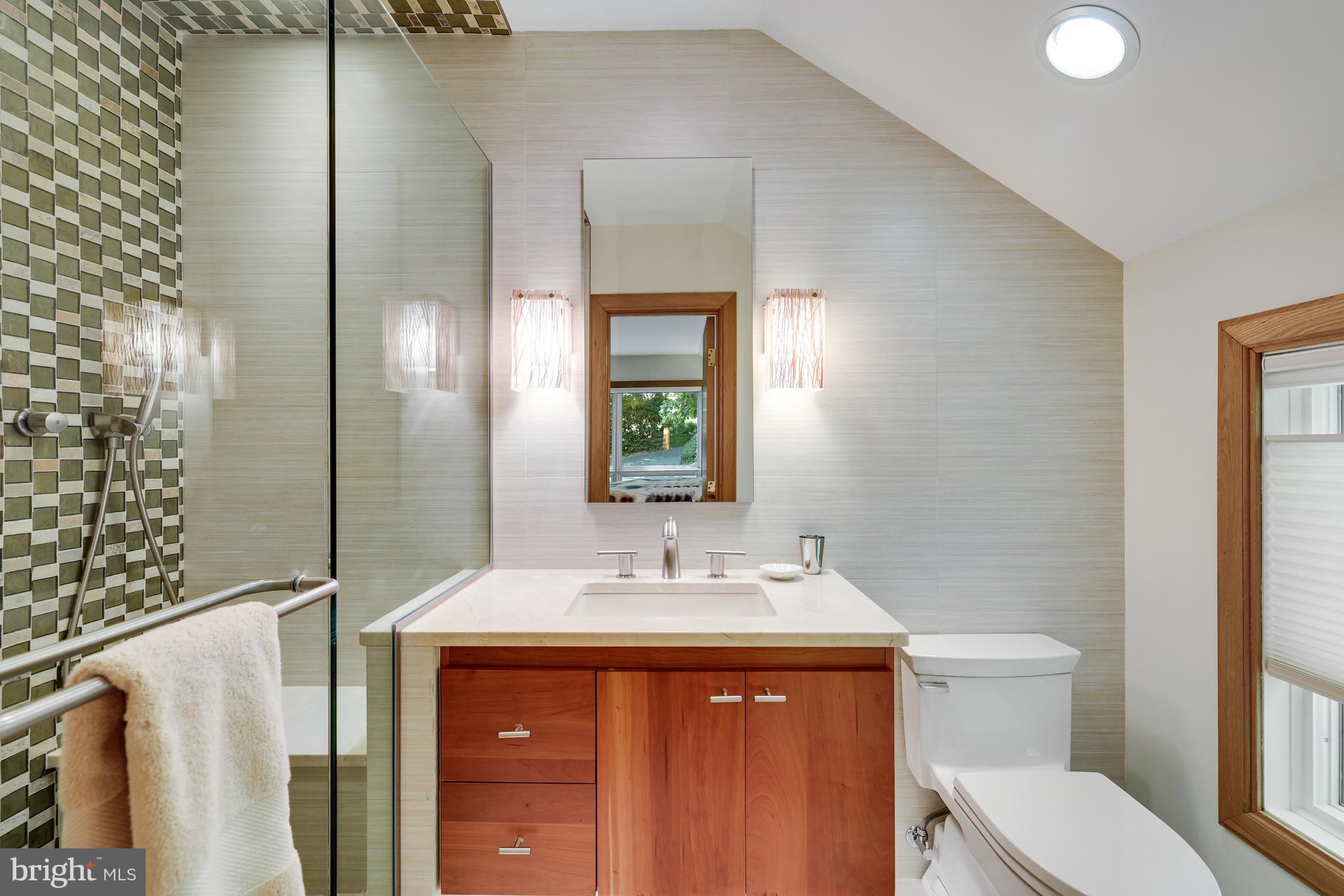 RESTON - Residential