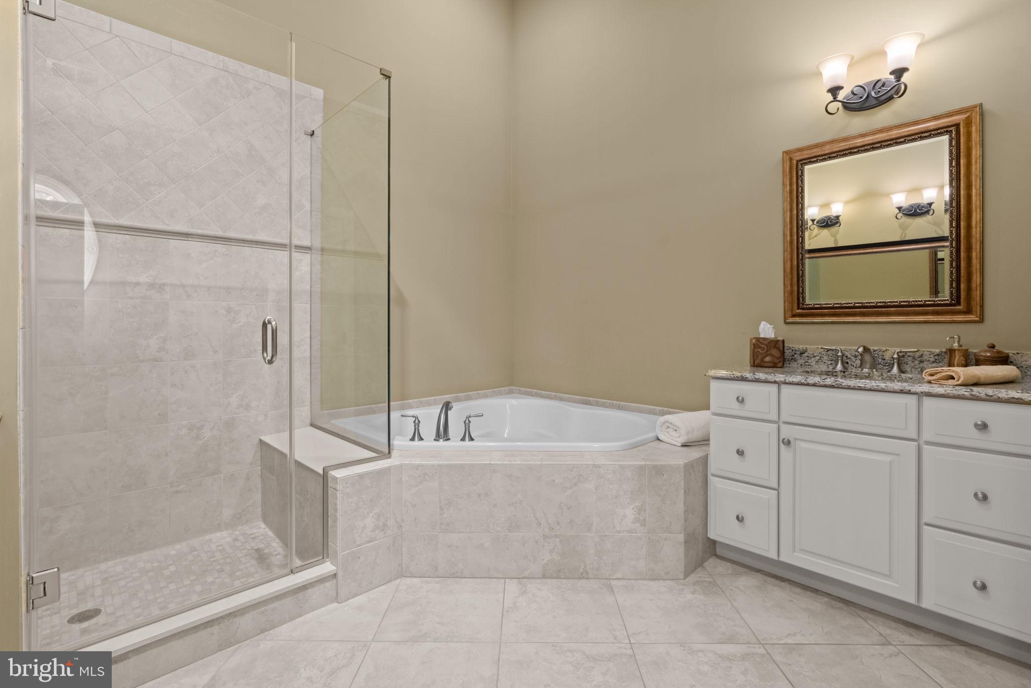 NEWTOWN WALK - Residential