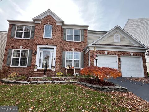 8187 DOUGLAS FIR DRIVE LORTON VA 22079