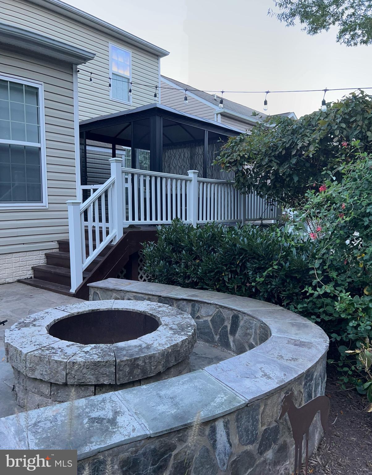 8187 DOUGLAS FIR DRIVE