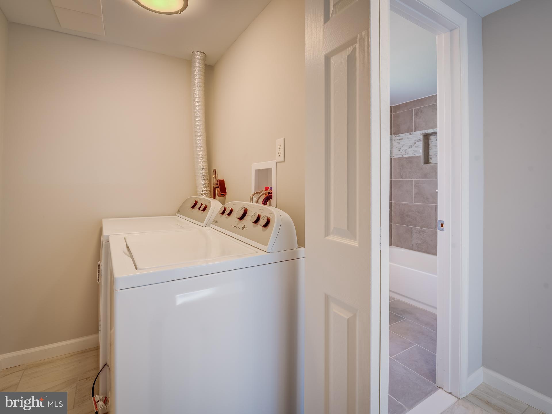 BONIWOOD - PLAT FOUR - Residential