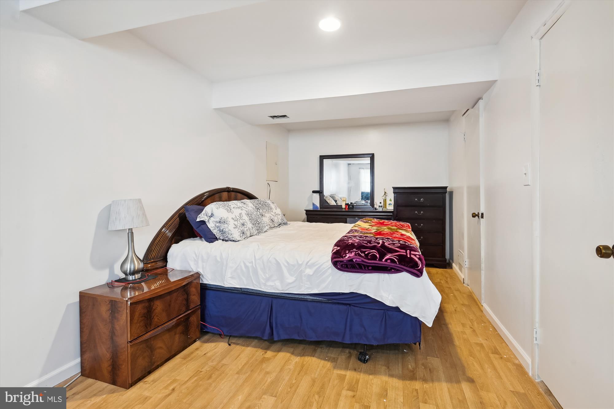 HUNTERS WOODS - Residential