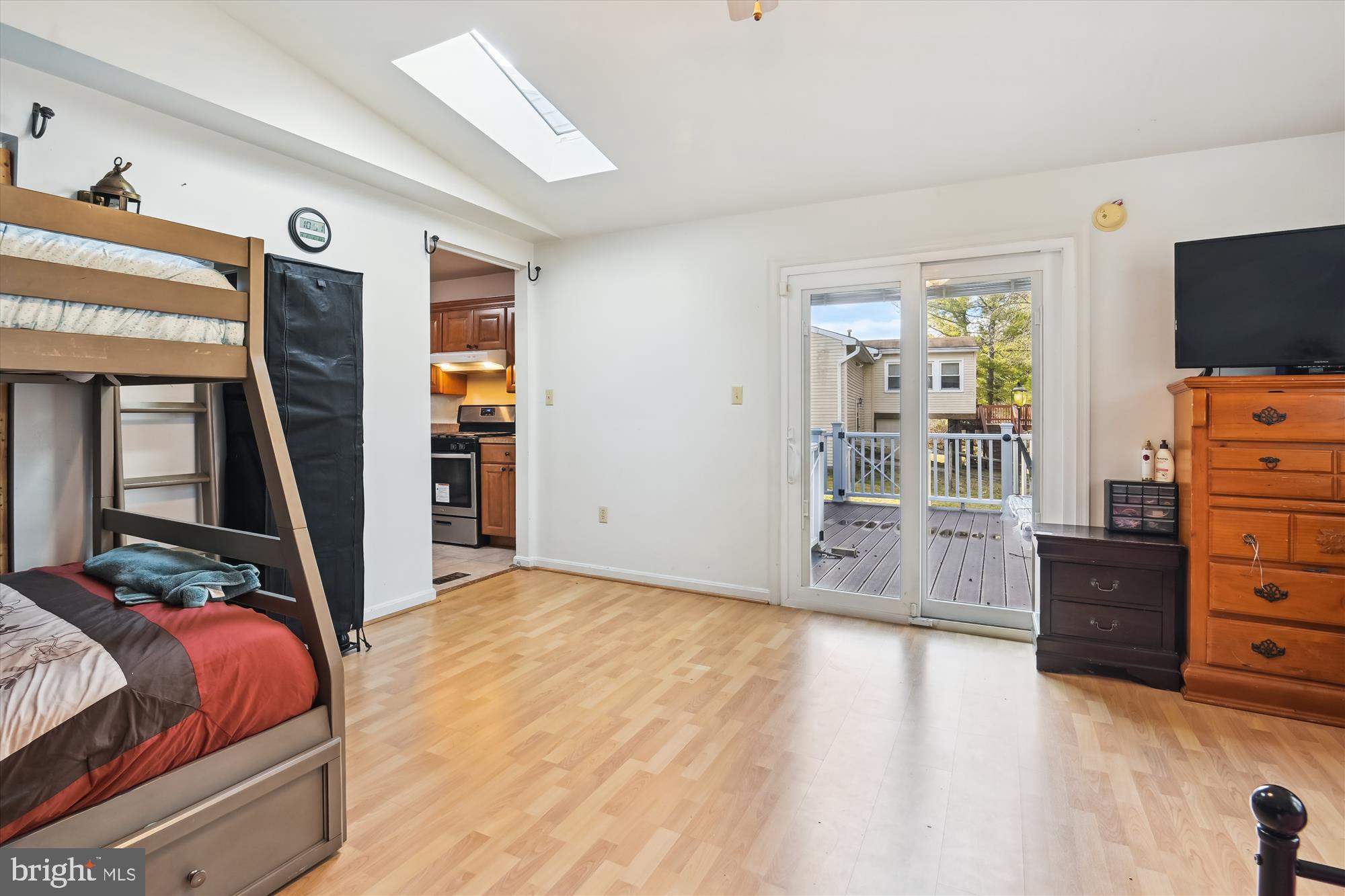 HUNTERS WOODS - Residential