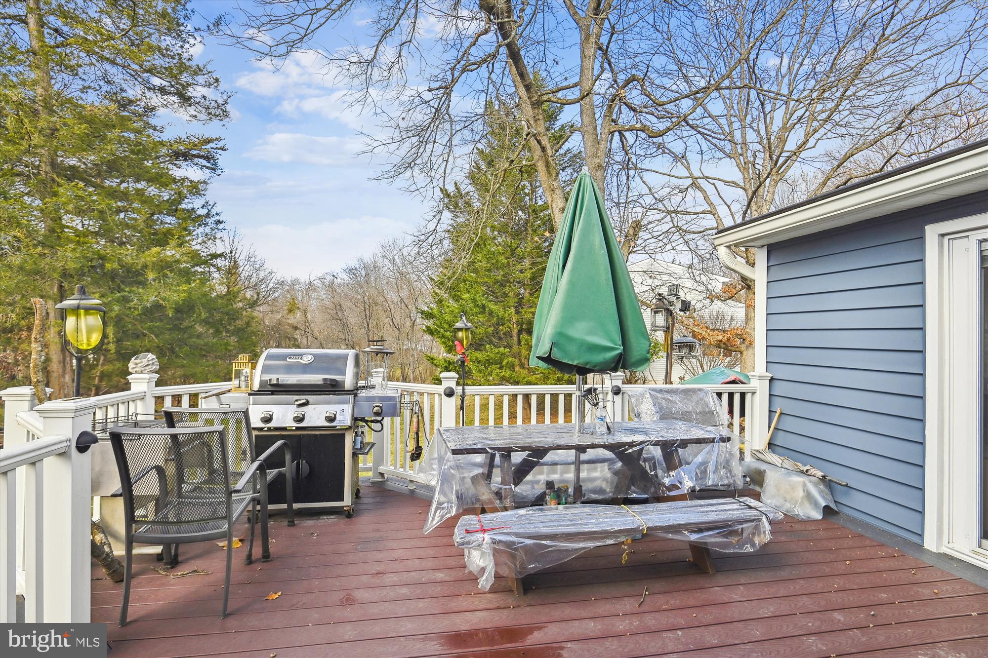 HUNTERS WOODS - Residential