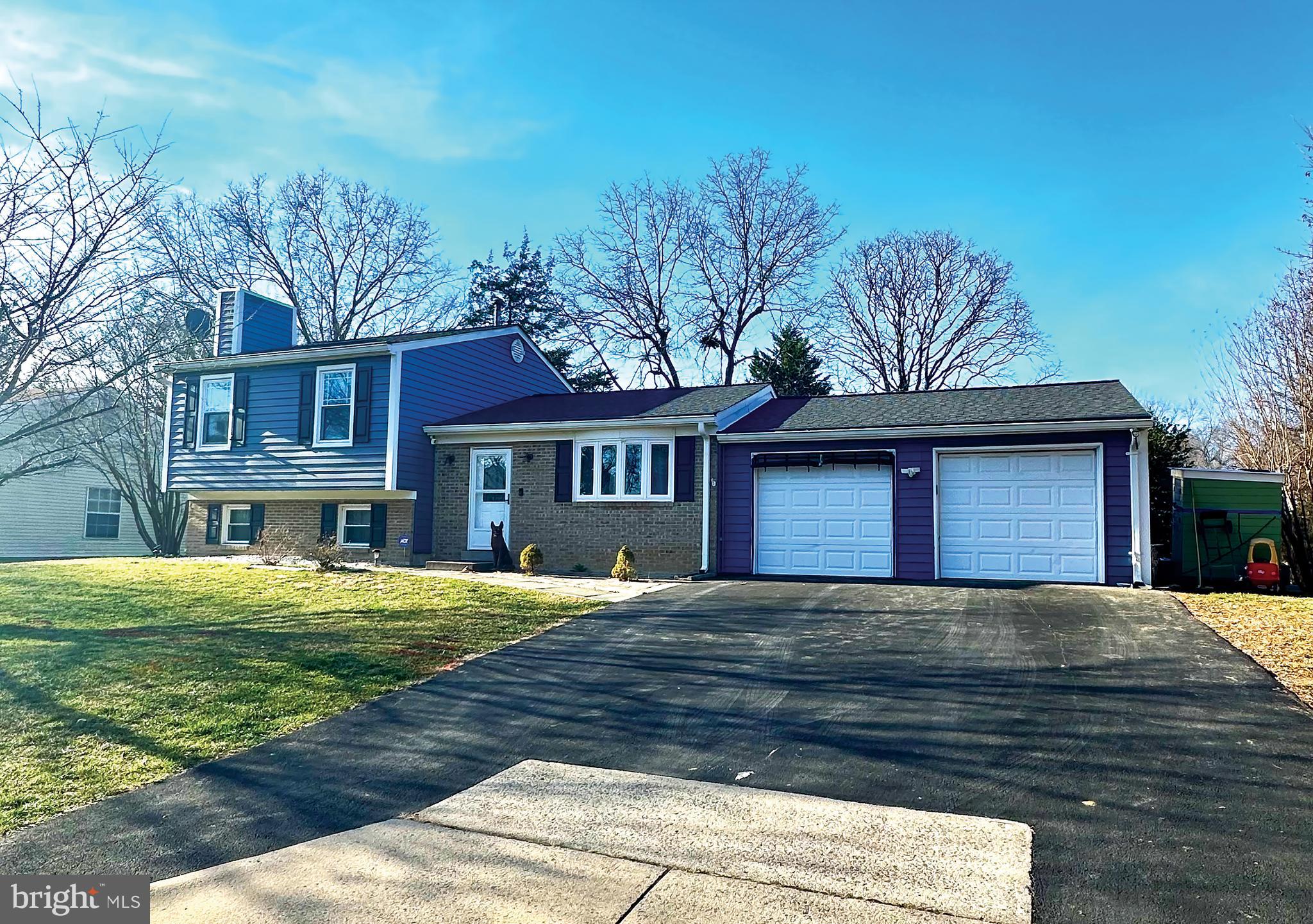 HUNTERS WOODS - Residential