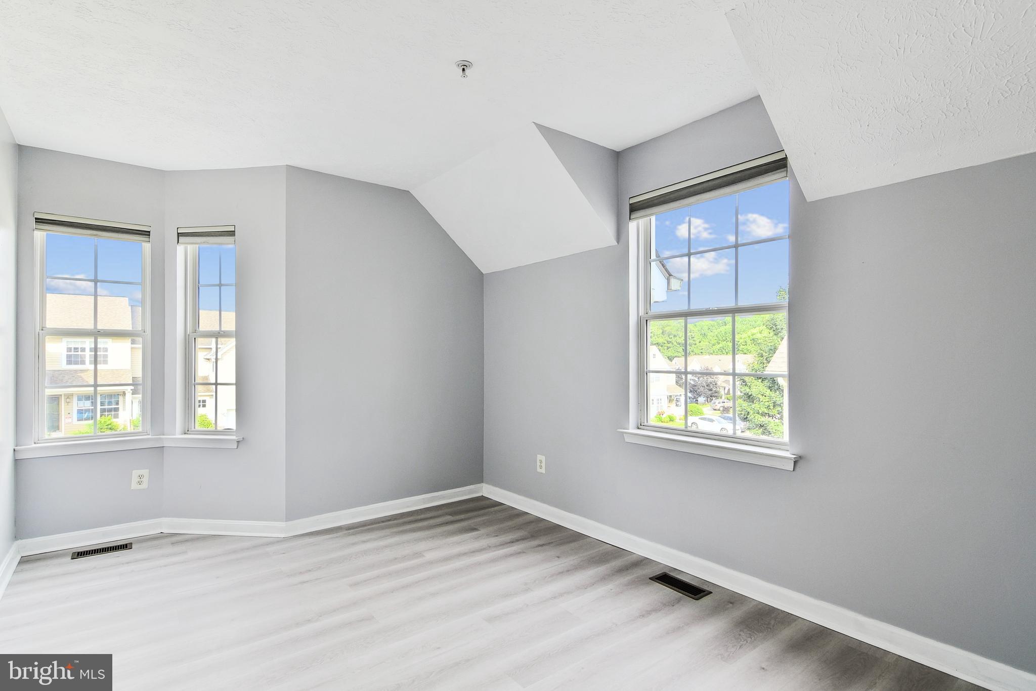 ROSEFIELDS - Residential