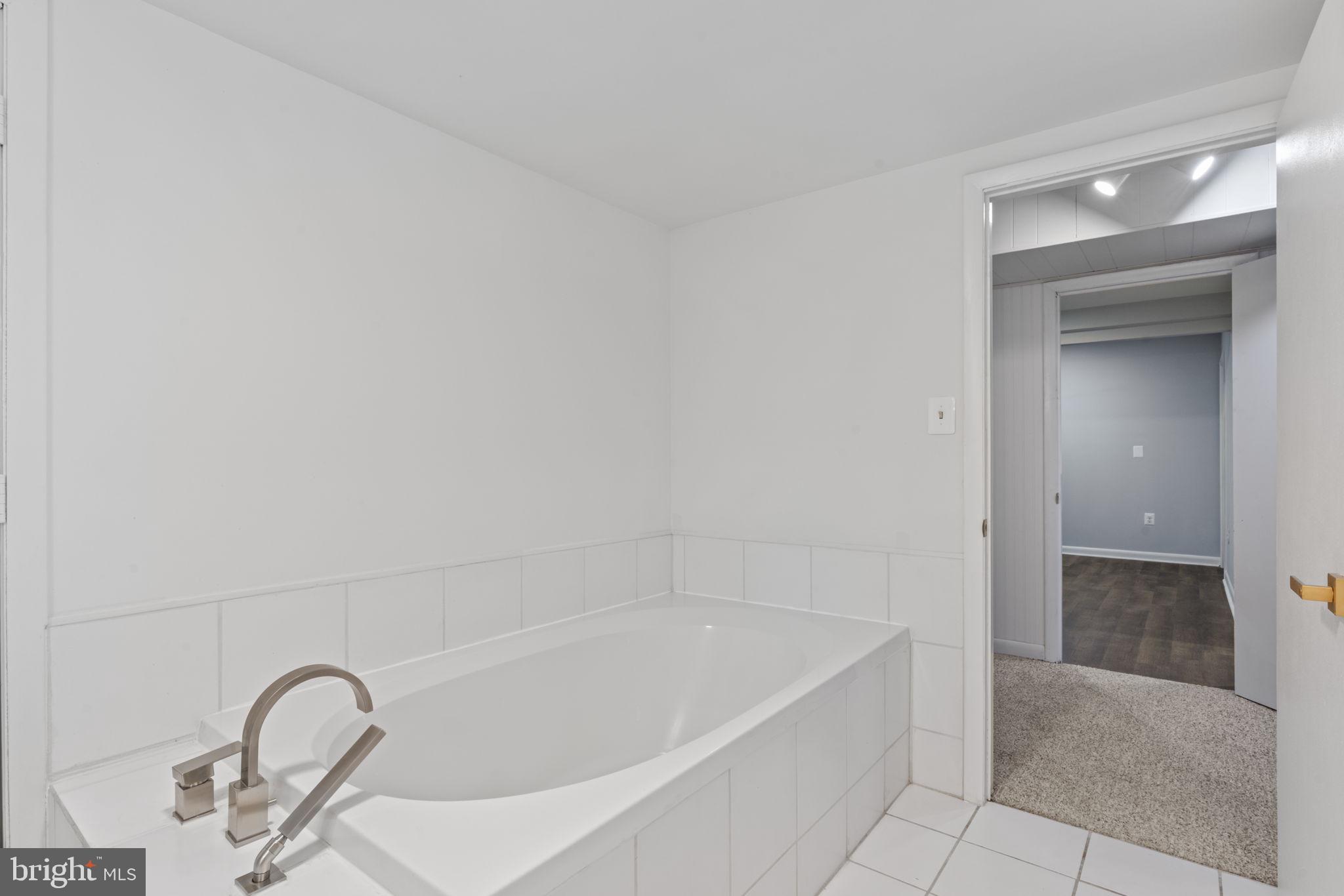 AQUIA CREEK - Residential