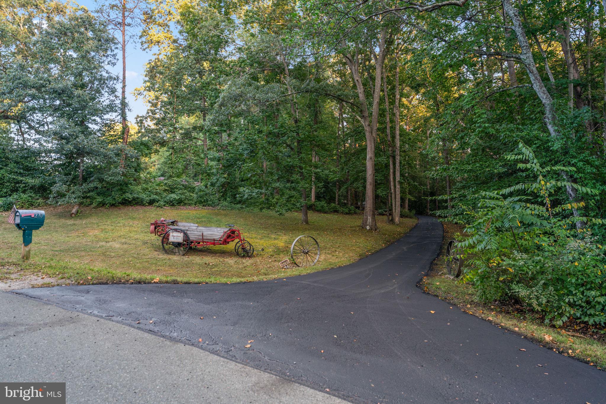 AQUIA CREEK - Residential