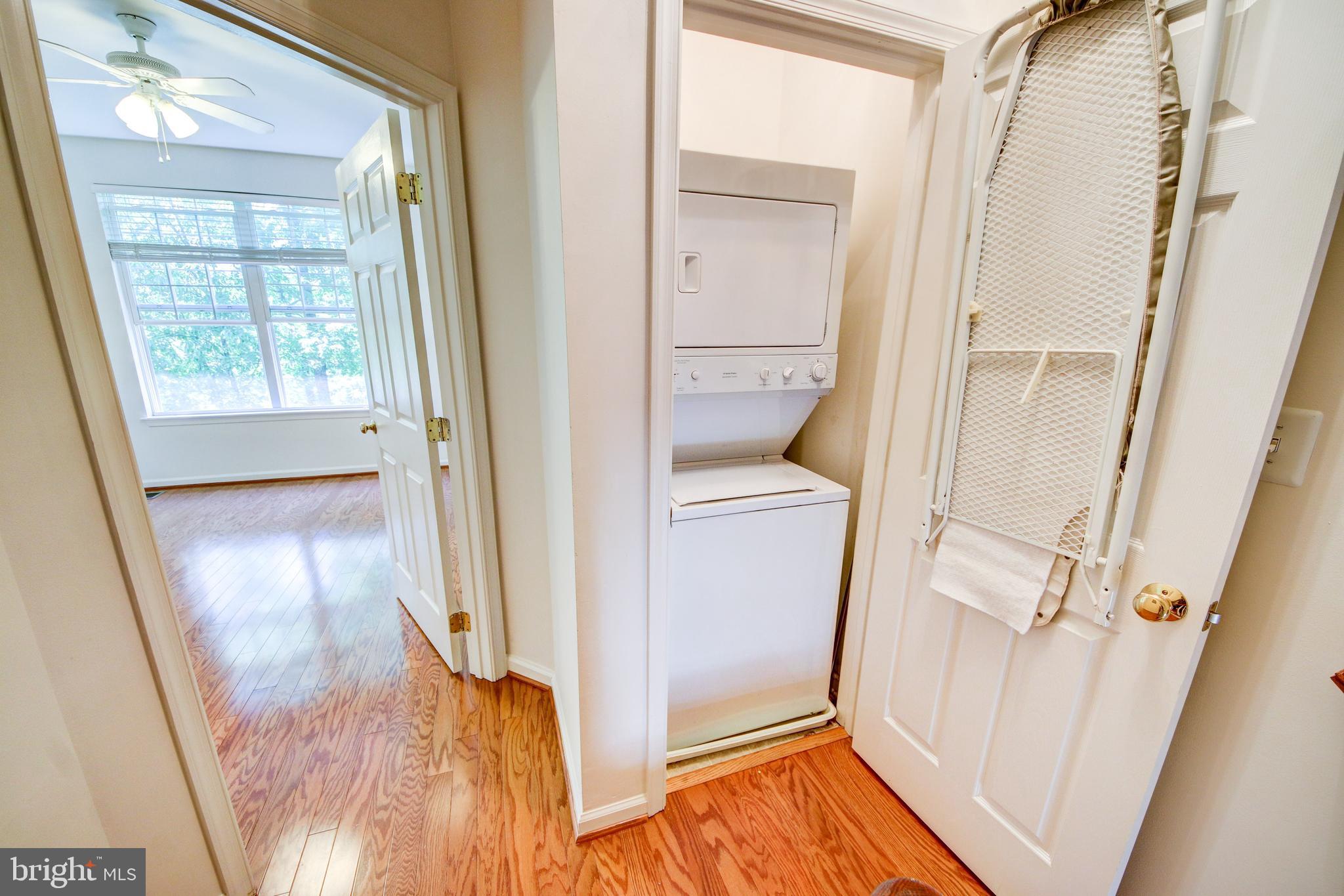 RIDGES AT BELMONT - Residential Lease