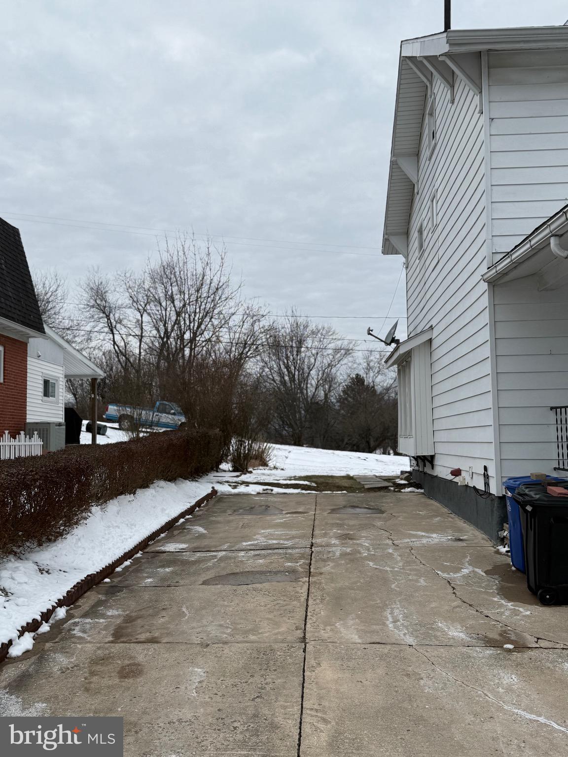 EAST END - Residential