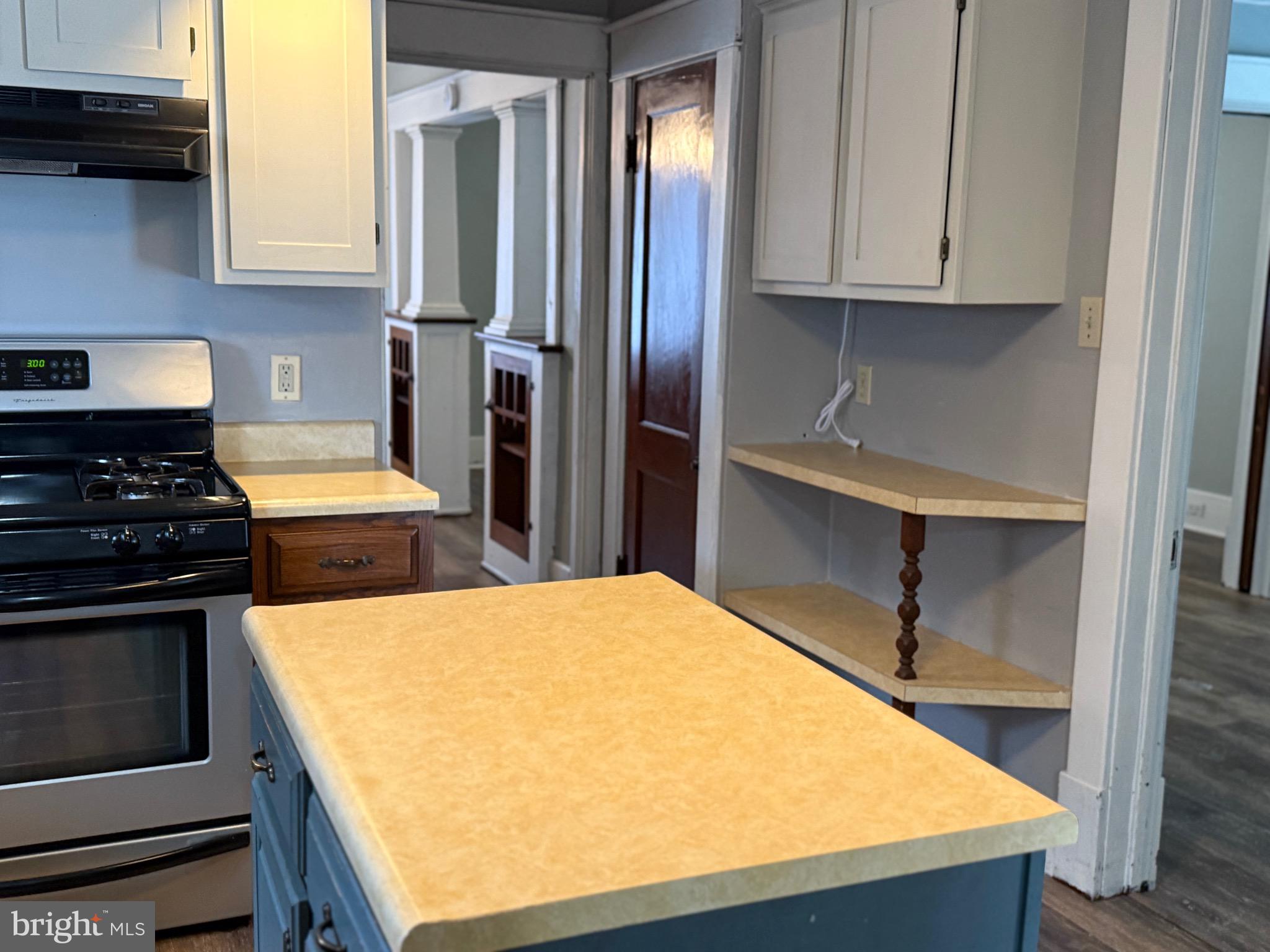 EAST END - Residential