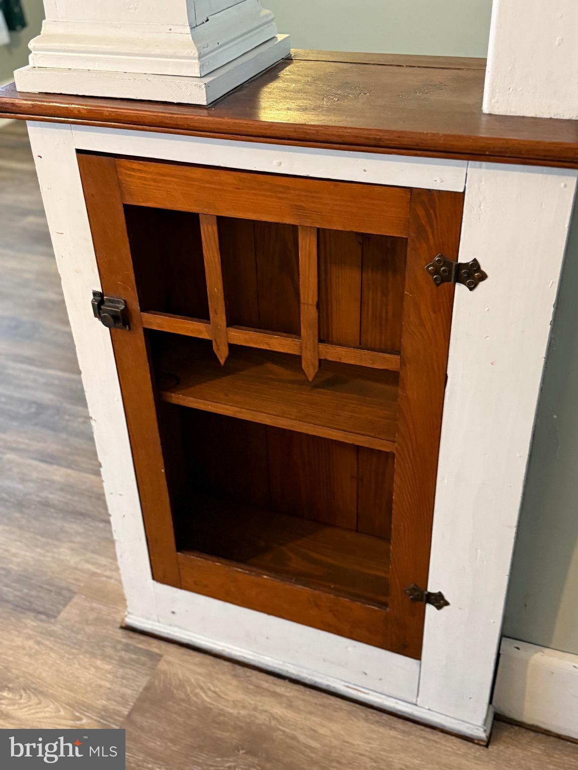 EAST END - Residential