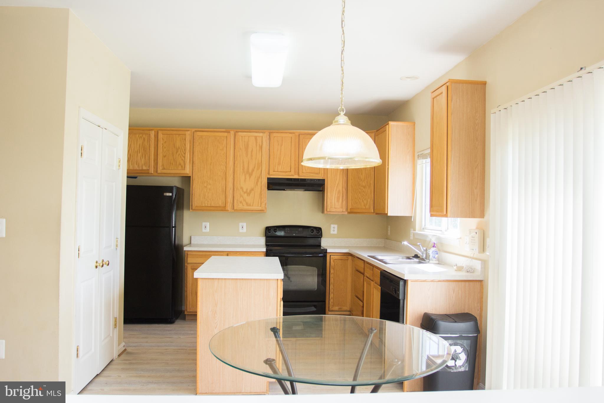 ENGLAND RUN NORTH - Residential