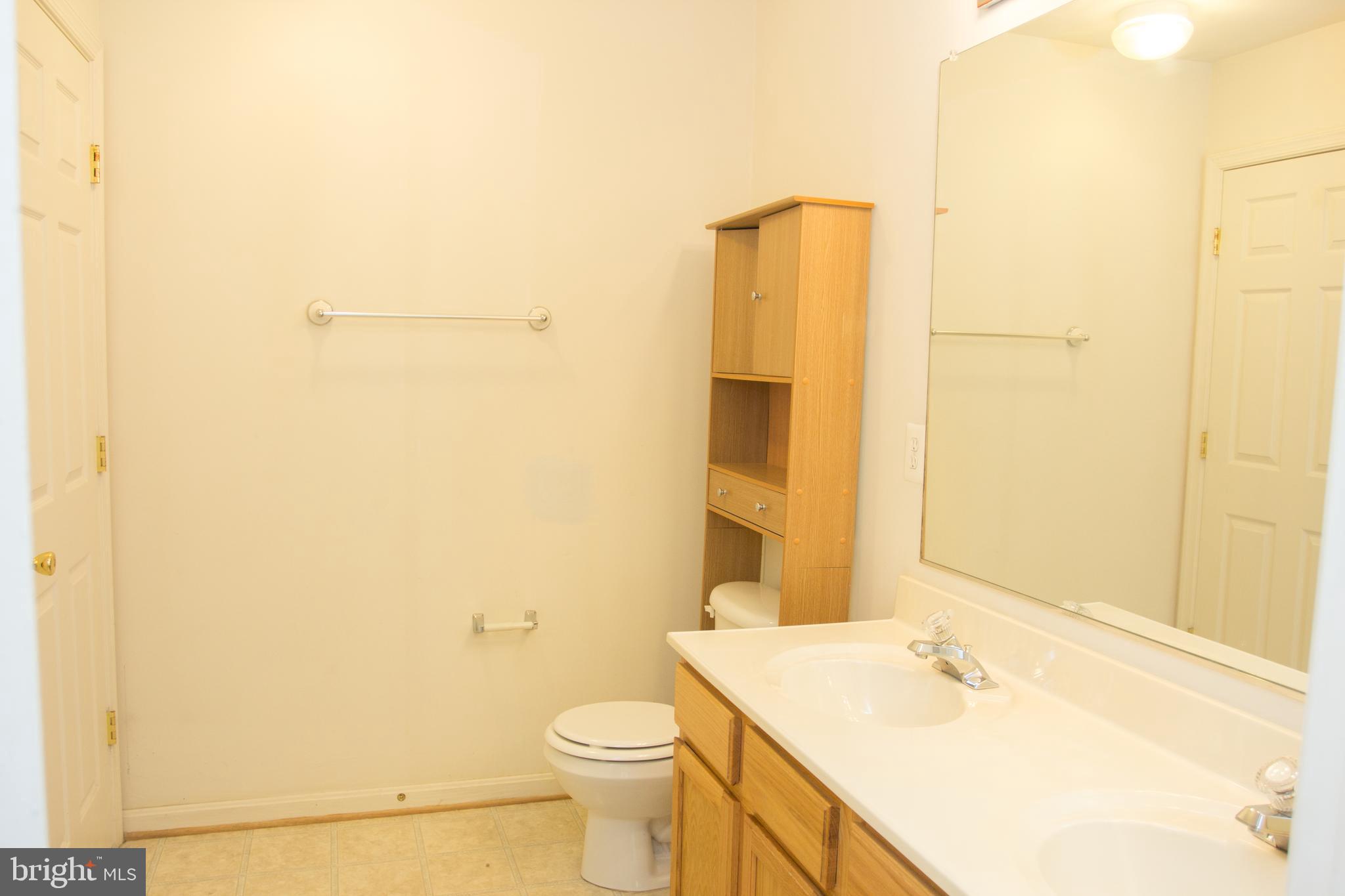 ENGLAND RUN NORTH - Residential