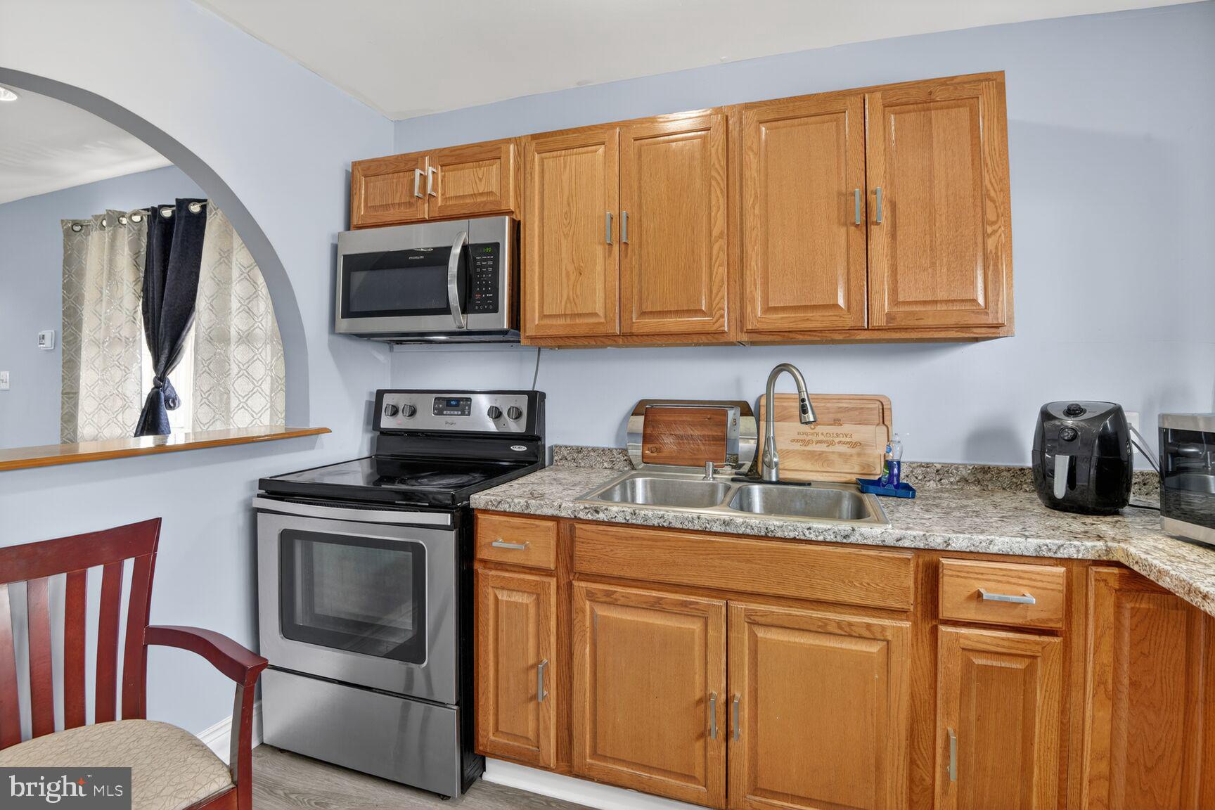 GLASSMANOR - Residential