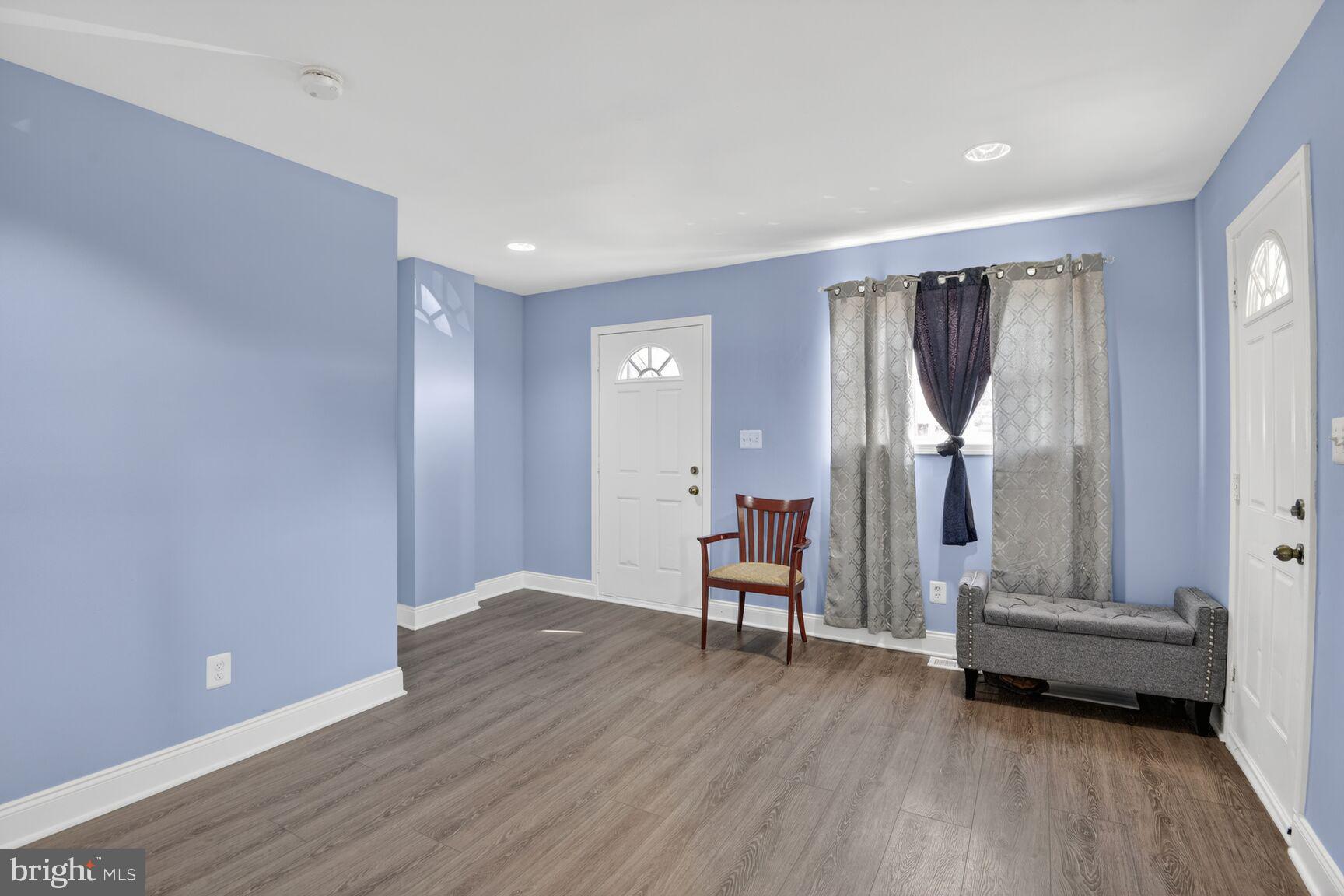 GLASSMANOR - Residential