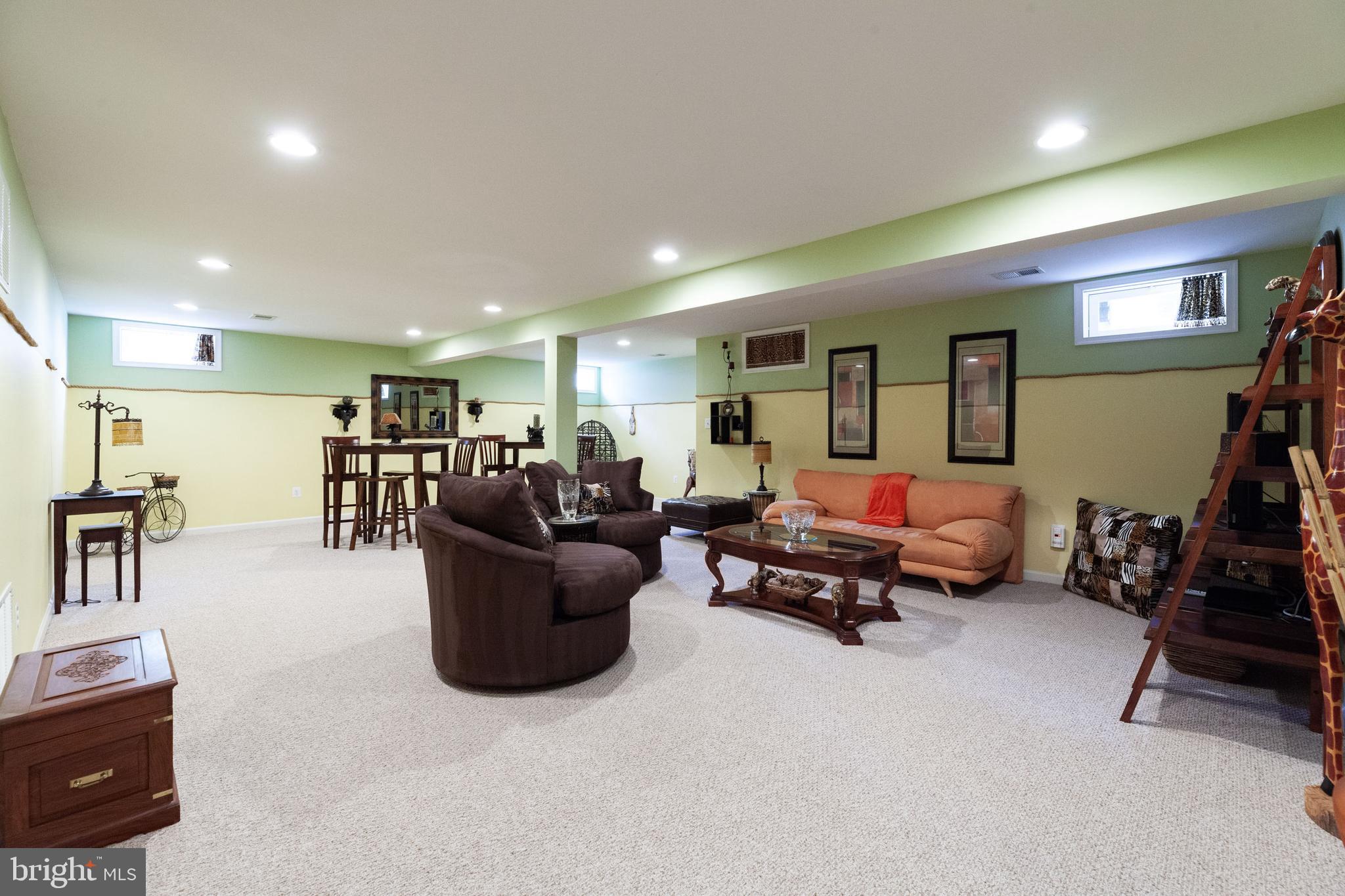 CHARLES CROSSING - Residential