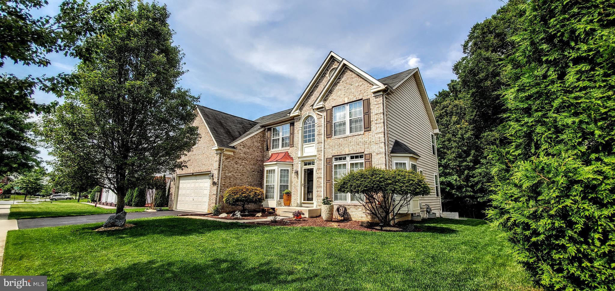 CHARLES CROSSING - Residential