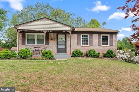 Photo of 4962 Linsey Court, WOODBRIDGE, VA 22193 (MLS # VAPW2117986)